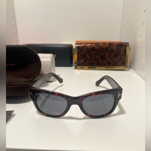 EUC Tom Ford sunglasses